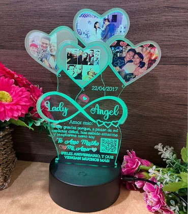 Lámpara LED Corazones de aniversario · Fotografía 2