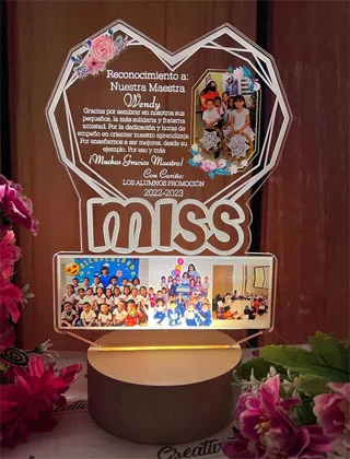 Lámpara LED Reconocimiento para miss · Fotografía 4